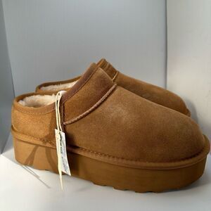 CUSHIONAIRE Women's Genuine Suede Cozy Mule Platform +Memory Foam 11 CHESTNUT